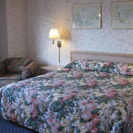 Nisei Inn Гардина Экстерьер фото